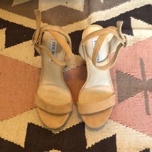 Steve Madden Carrson Sandal 6.6